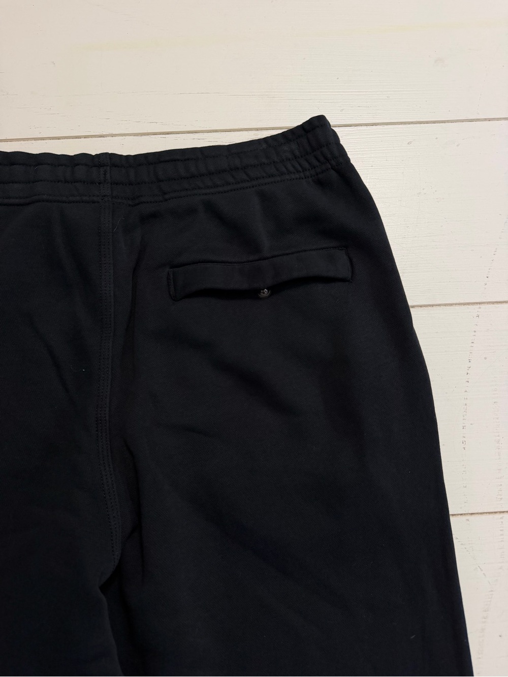 Nike Tapered Fit Sweatpants - Picture 4 of 5